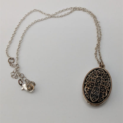 Vintage Silver Tone Oval Cross Pendant Photo Holder Necklace