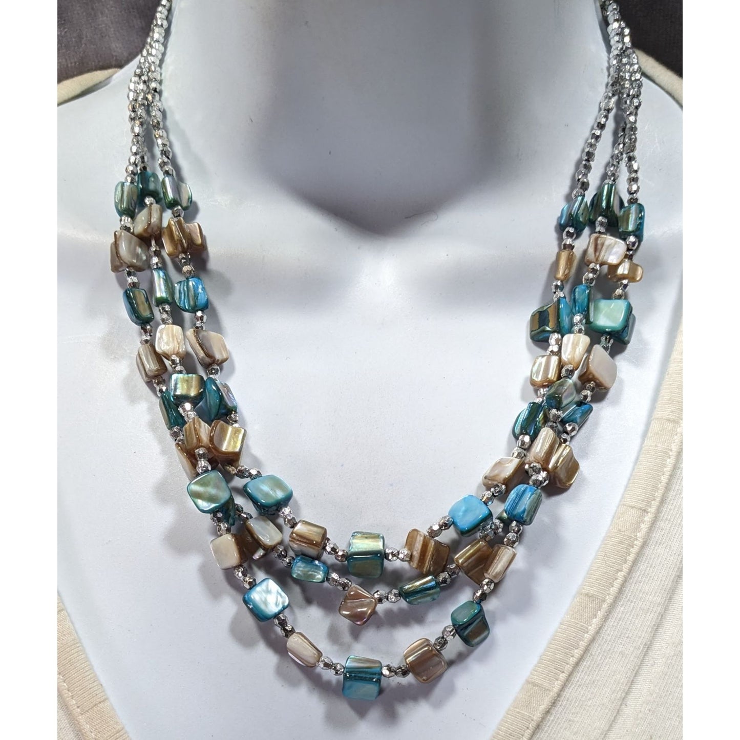 Mermaidcore Blue And Silver Tone Layered Shell Beaded Necklace