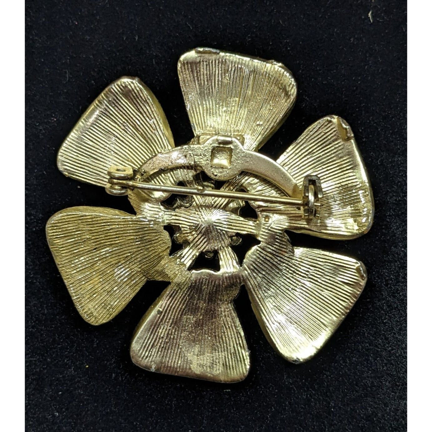 Vintage Floral Brooch Gold Tone With Faux Pearl Accent