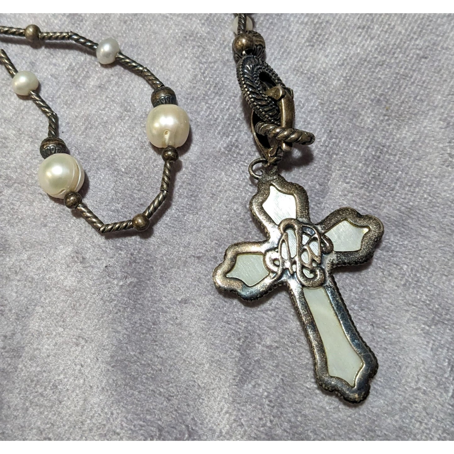 Carolyn Pollack Vintage Sterling Silver Carved Mother of Pearl And Pearl Cross Necklace