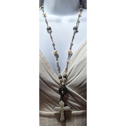 Carolyn Pollack Vintage Sterling Silver Carved Mother of Pearl And Pearl Cross Necklace