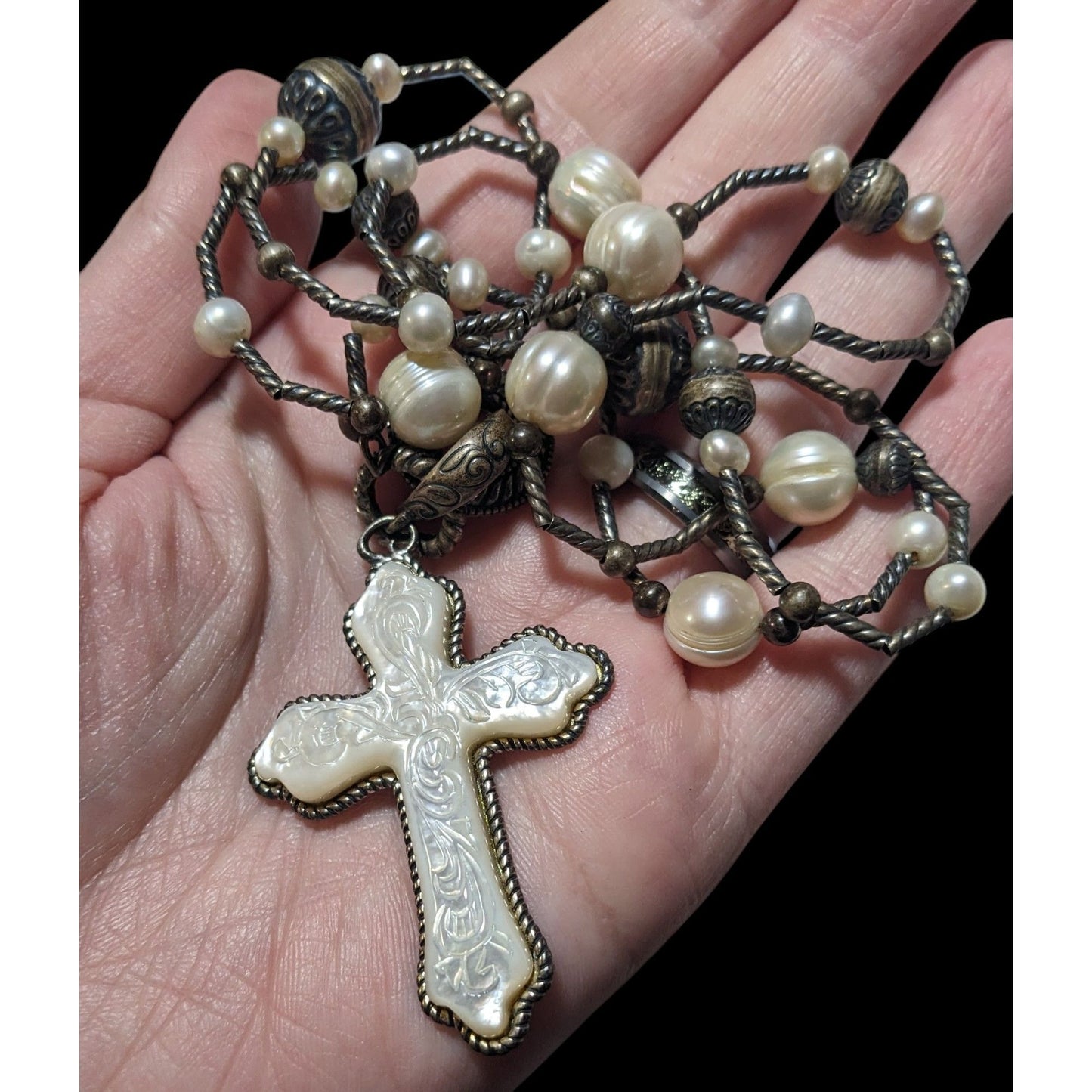 Carolyn Pollack Vintage Sterling Silver Carved Mother of Pearl And Pearl Cross Necklace