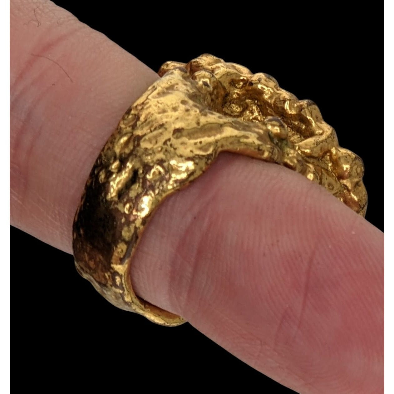 Vintage Erica Anenberg Yellow Enamel Statement Ring Size 6 With Textured Gold-Tone Band