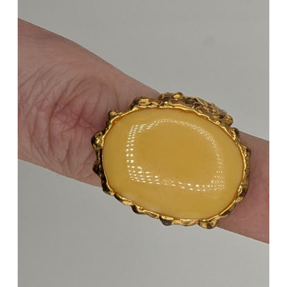Vintage Erica Anenberg Yellow Enamel Statement Ring Size 6 With Textured Gold-Tone Band