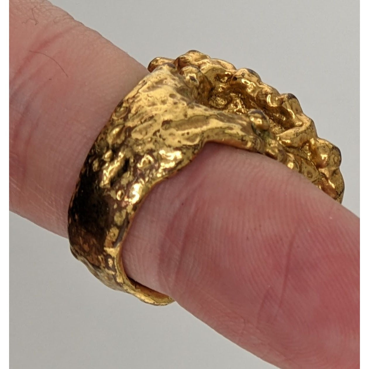 Vintage Erica Anenberg Yellow Enamel Statement Ring Size 6 With Textured Gold-Tone Band