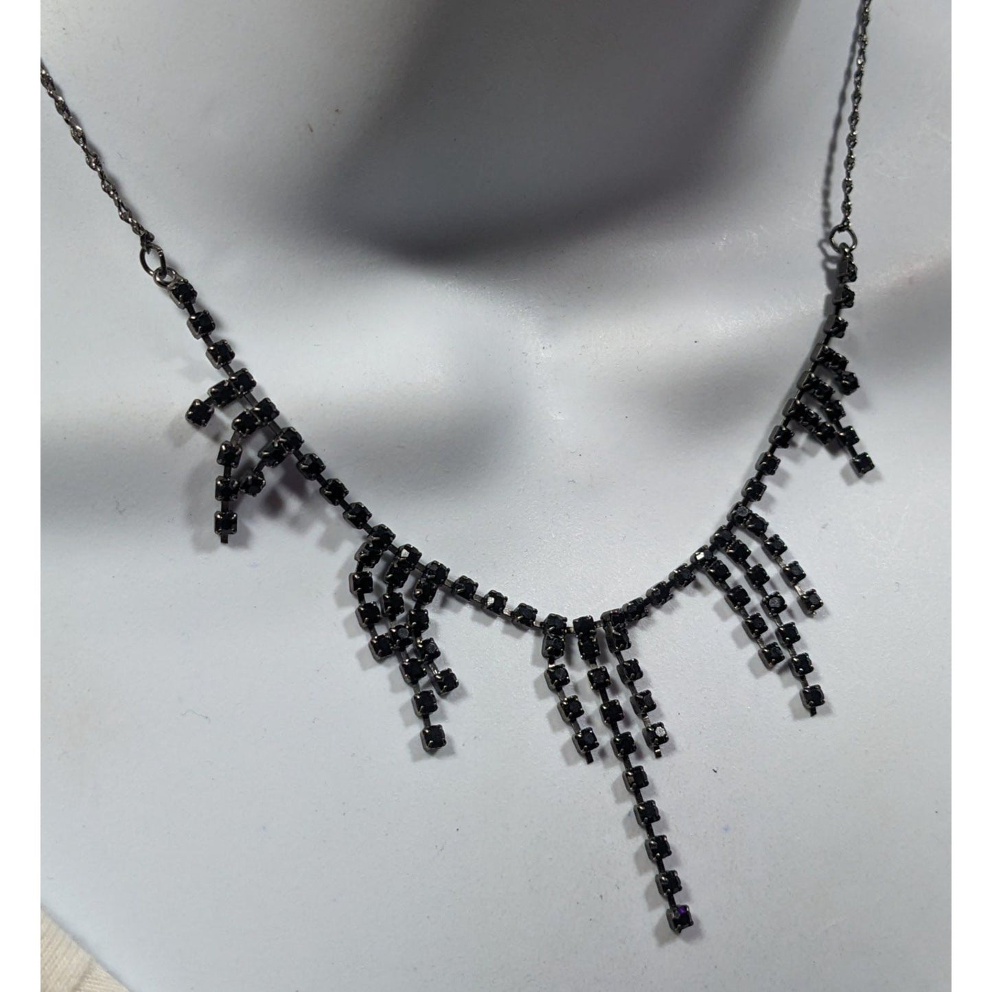 Claire's Gothic Dainty Black Rhinestone Necklace