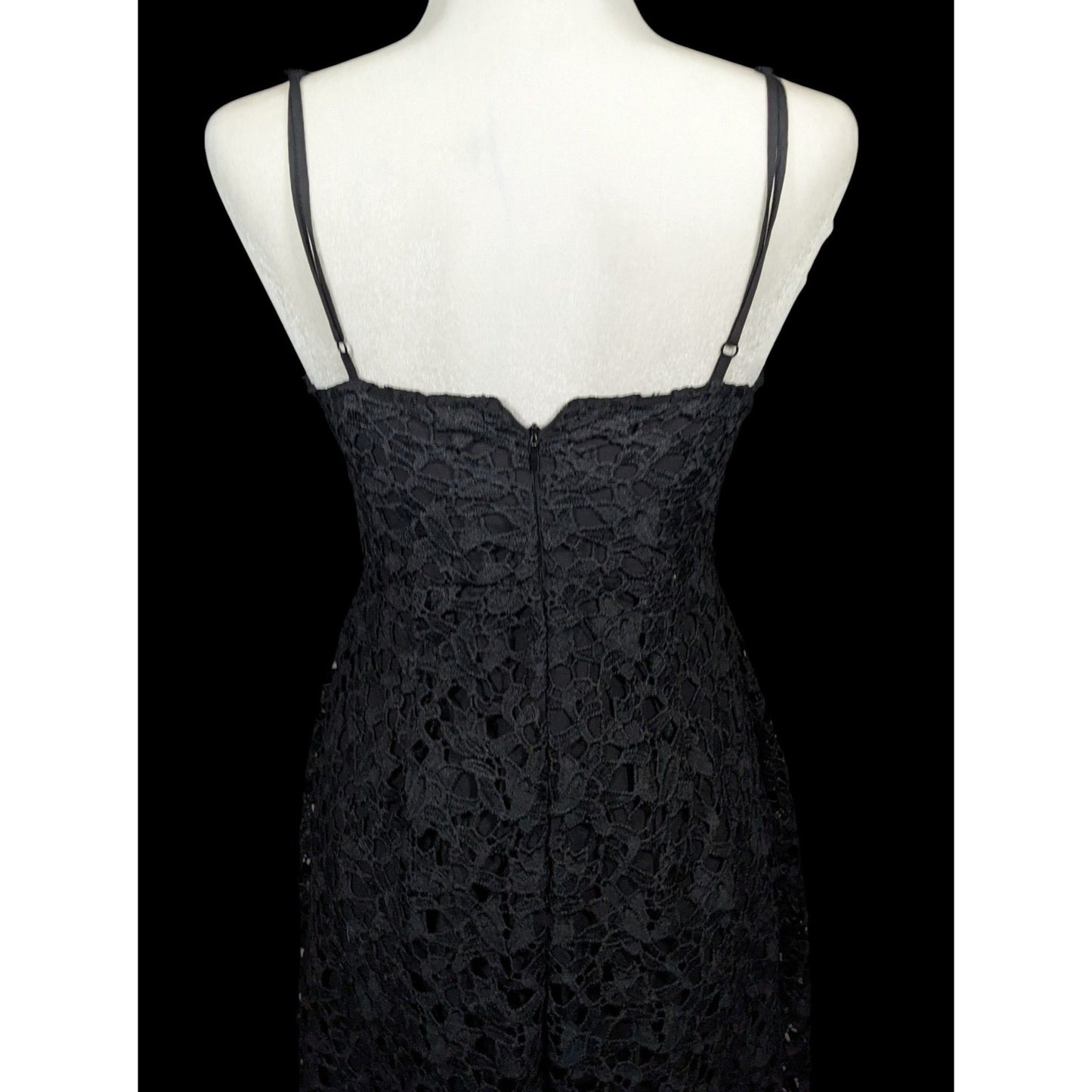 ASTR The Label Gothic Floral Lace Overlay Dress Size Medium