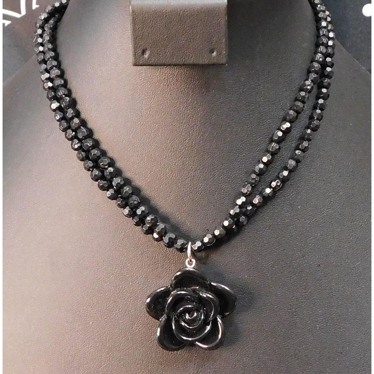 Gothic Rose Beaded Floral Pendant Necklace