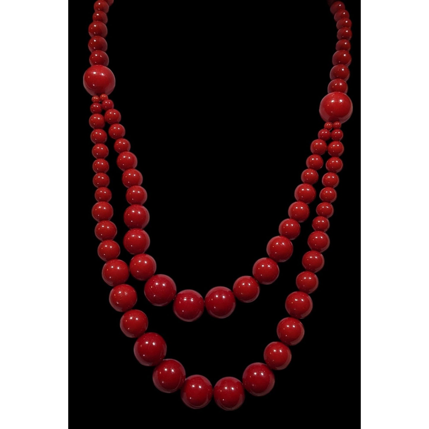 Elegant Red Multilayer Graduated Beaded Necklace