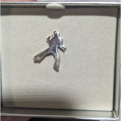 Vintage Rockabilly Music Elvis Presley Terryberry Silver Tone Lapel Pin