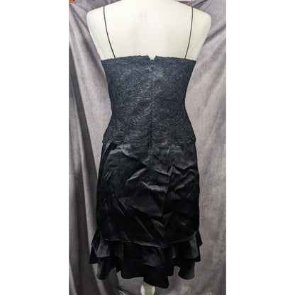 Linda Cunningham Black Silk Floral Lace Flounce Skirt Dress Size 6