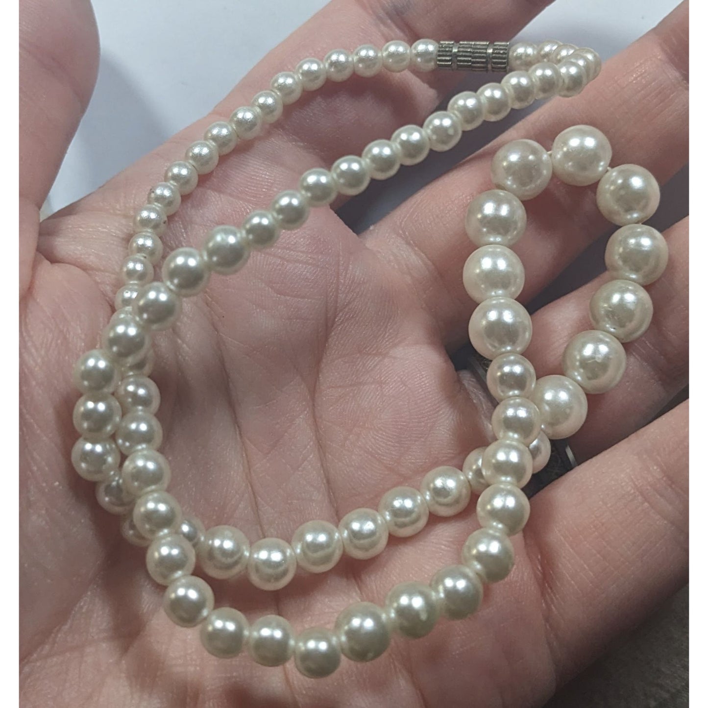 Elegant White Beaded Faux Pearl Necklace