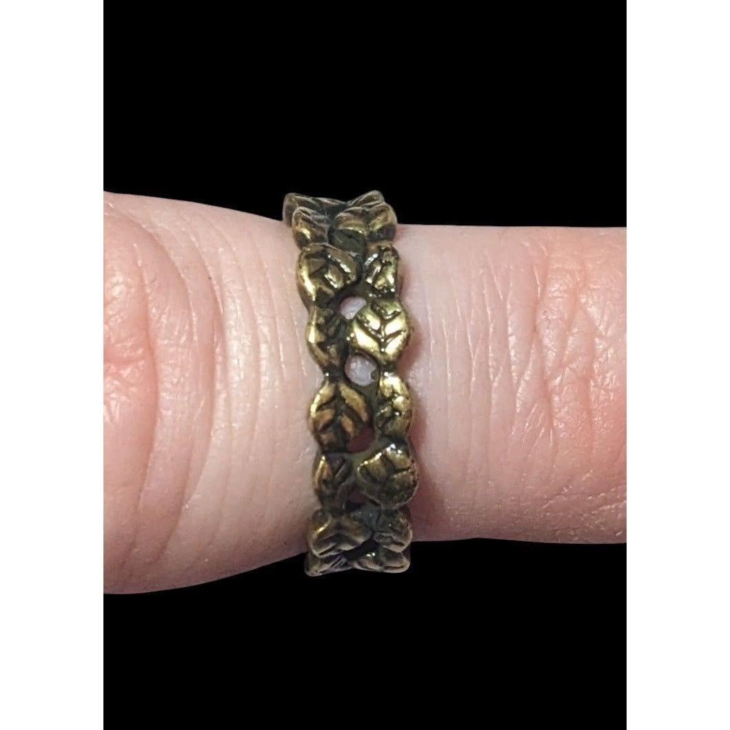 Elven Leaf Fantasy Gold Tone Costume Ring Size 6