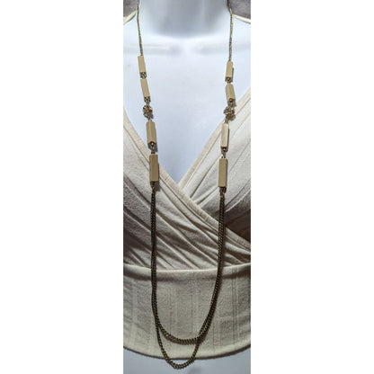 Preppy Beige Banana Republic Chain Station Necklace