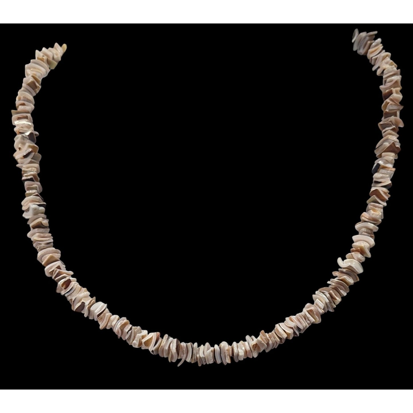 Vintage 90s Beachy Shell Chip Beaded Necklace