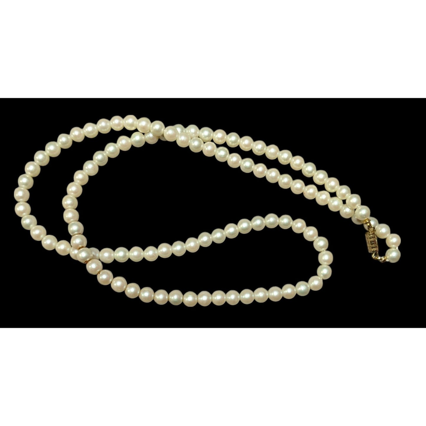 Vintage Simple Faux Pearl Necklace With Gold Tone Barrel Clasp