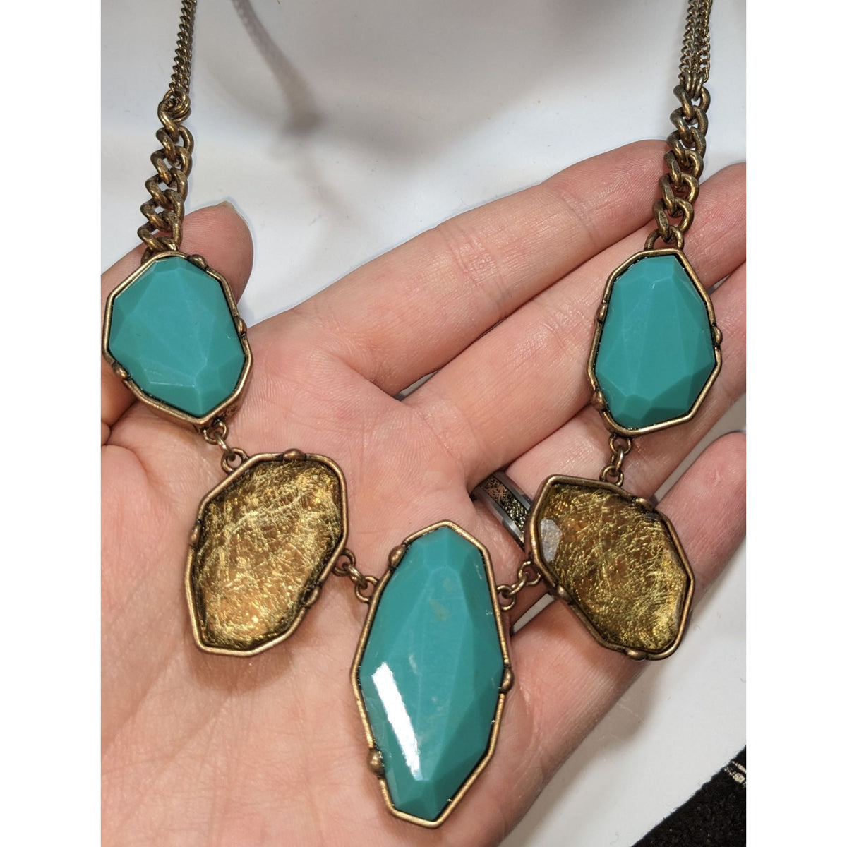Boho Statement Faux Gem Turquoise Gold Tone Necklace 18 Inch