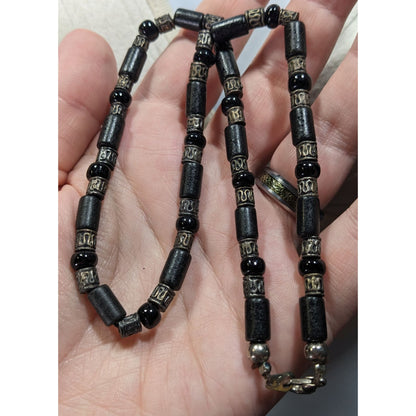 Vintage 90s Black And Silver Tone Beaded Necklace