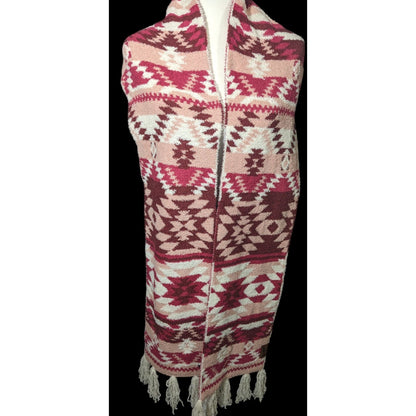 Idyllwind Cozytown USA Plush Pink Southwestern Print Fringe Scarf