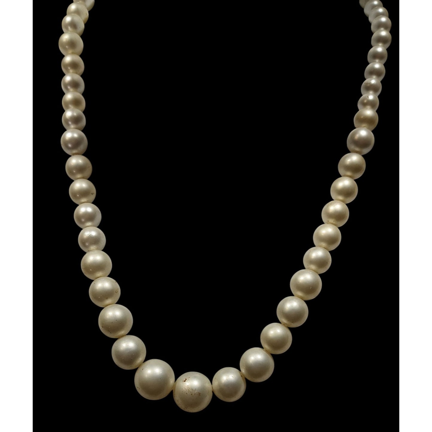 Vintage Faux Pearl Necklace With Graduated Beads