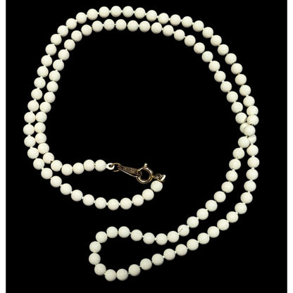 Vintage 80s Ooops A Daisy White Enameled Metal Beaded Necklace