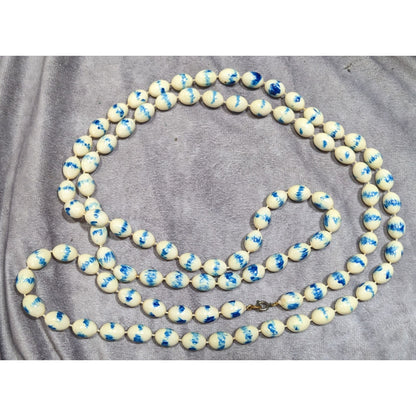 Vintage Hand Painted Acrylic Blue And White Beaded Necklace