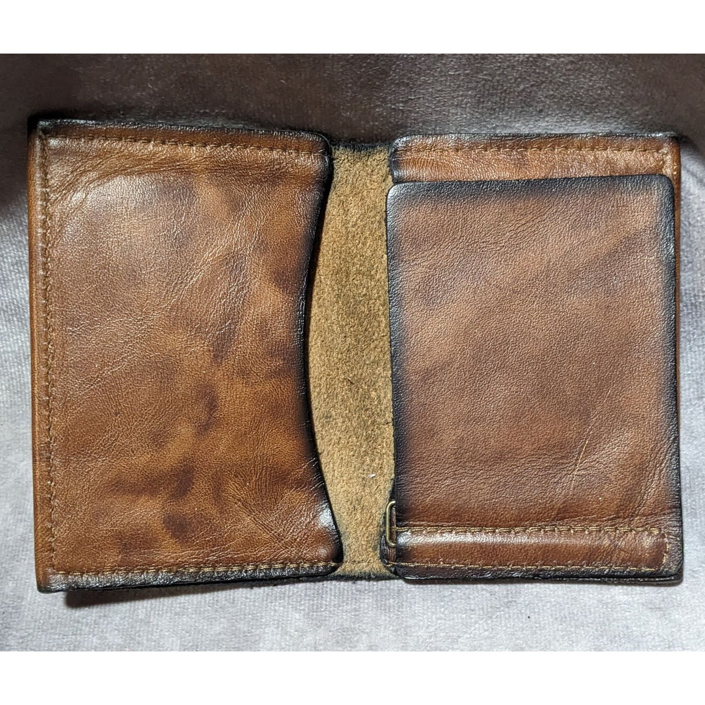 Classic Casual Men's Brown Leather Wallet