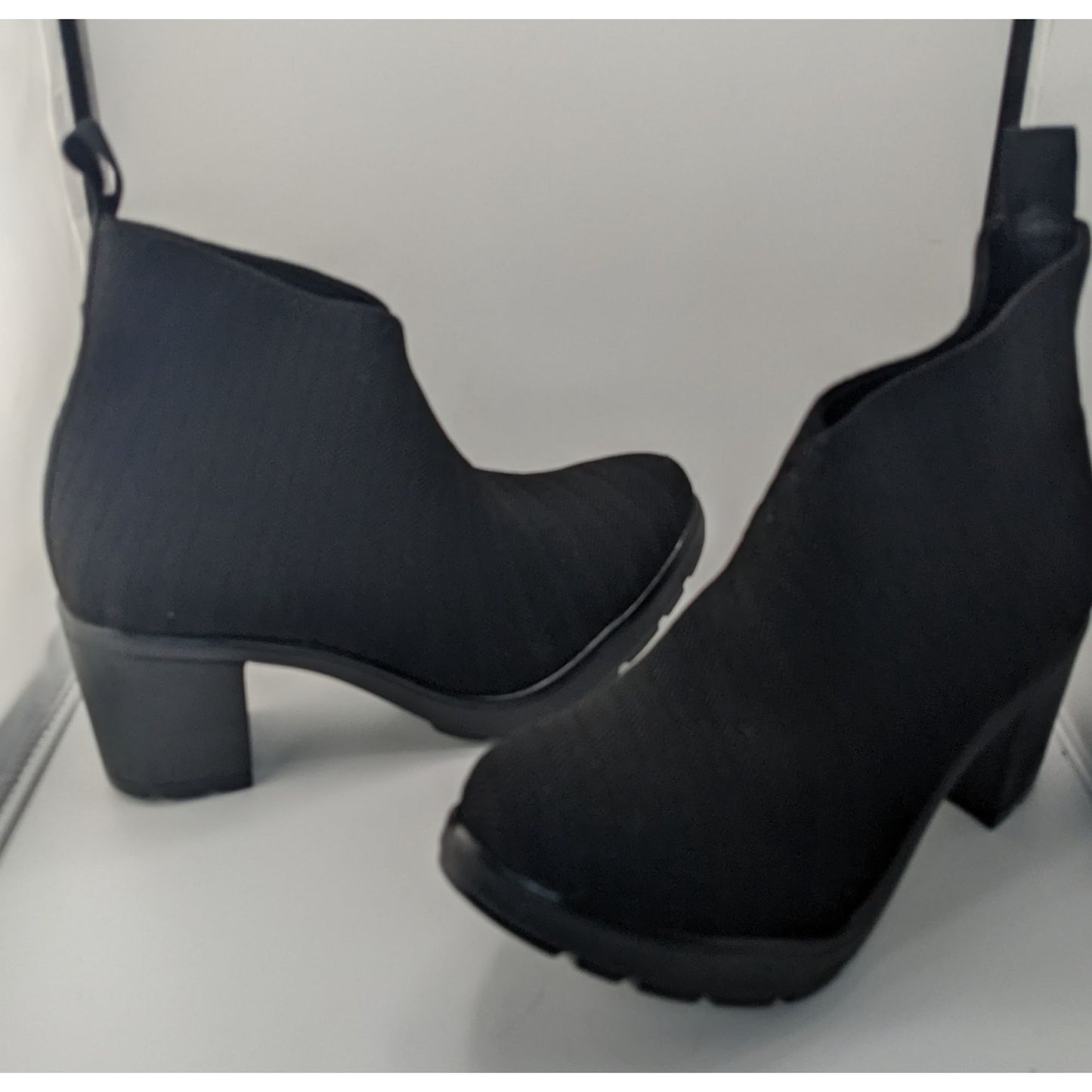 Charleston Shoe Cypress Boot Black Size 8 Textured Heeled Ankle Boots Made In Mexico