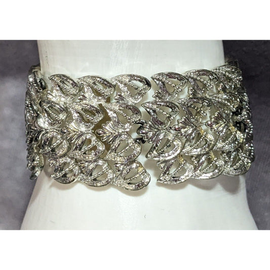 Retro Vintage Coro Silver Tone Butterfly Link Wide Bracelet Statement Cuff