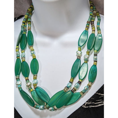 Vintage Boho Green Wood Pearl Shell Triple Strand Statement Necklace