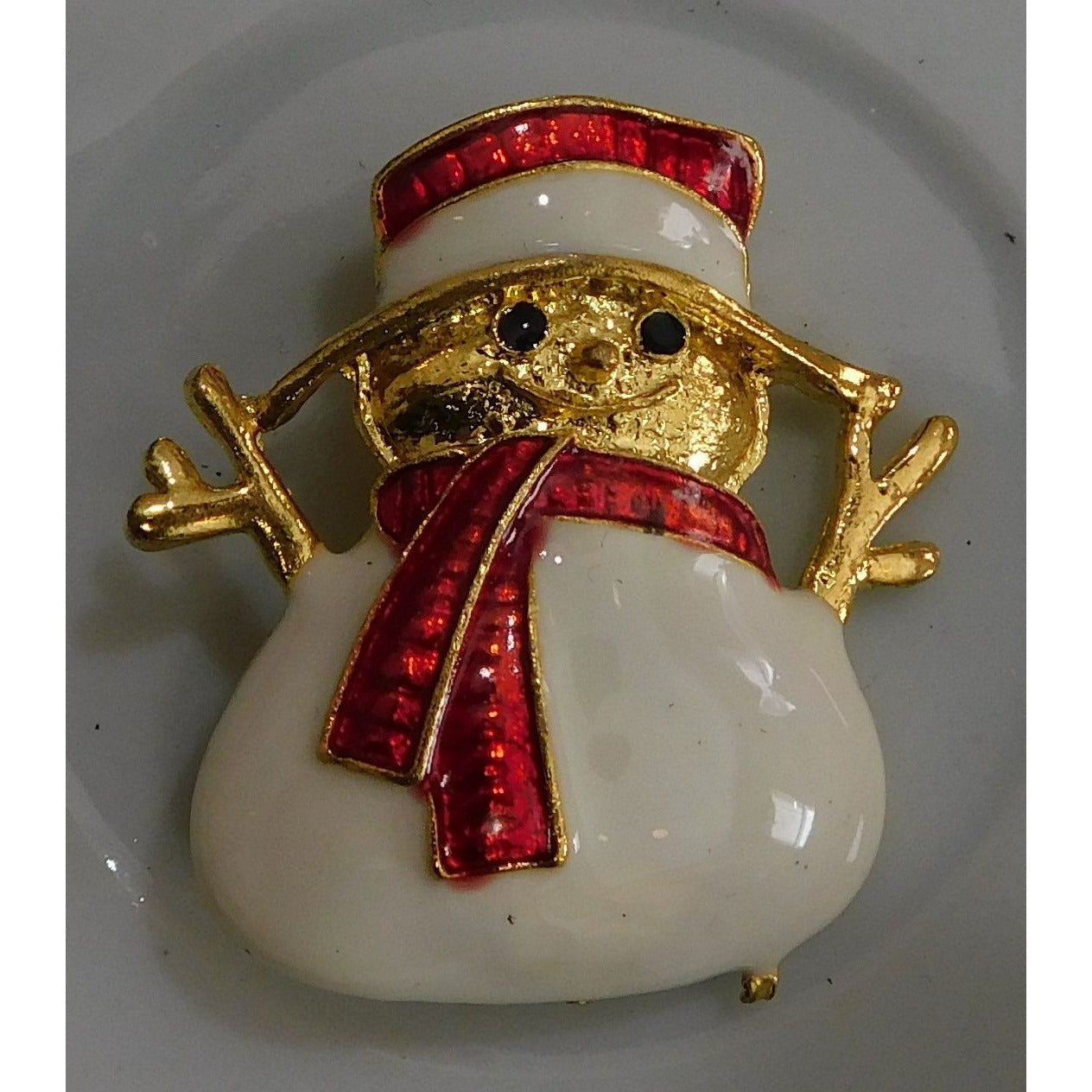 Cute Vintage Smiling Snowman Brooch Gold Tone With Enamel