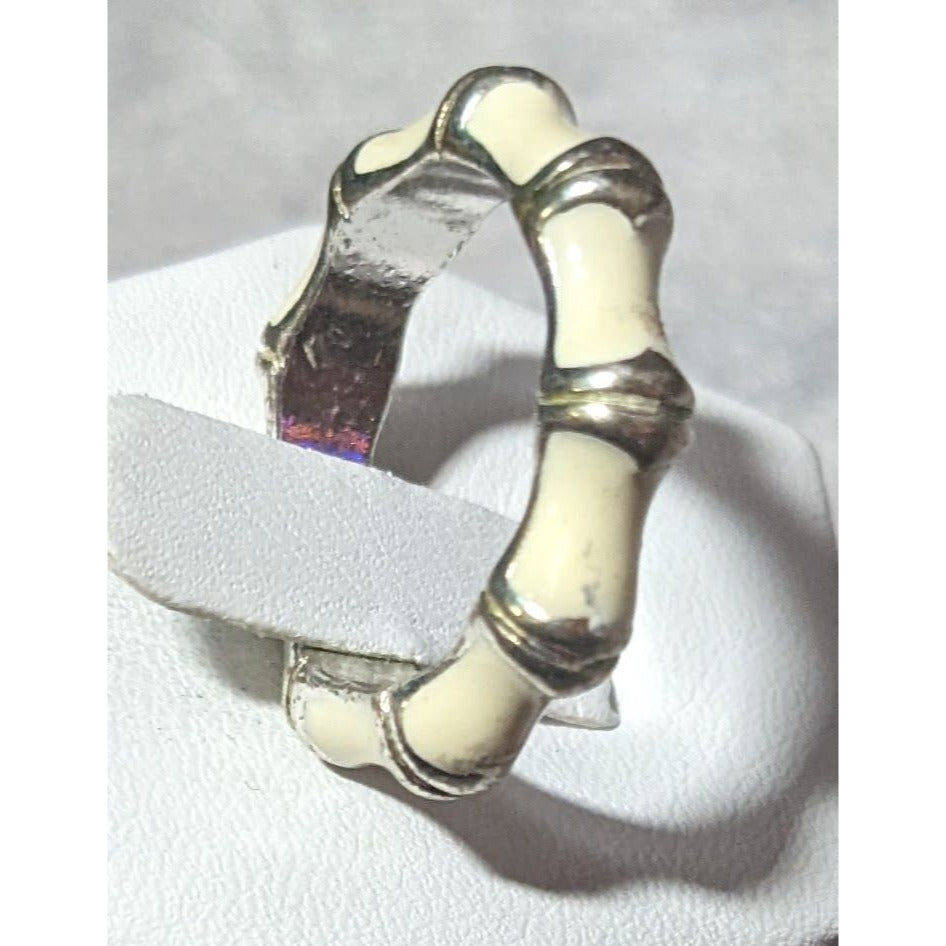 Vintage Cream And Silver Tone Bamboo Style Fashion Ring Size 7 3/4