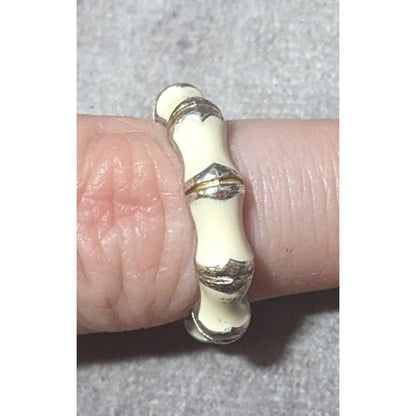 Vintage Cream And Silver Tone Bamboo Style Fashion Ring Size 7 3/4