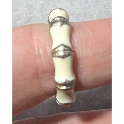 Vintage Cream And Silver Tone Bamboo Style Fashion Ring Size 7 3/4