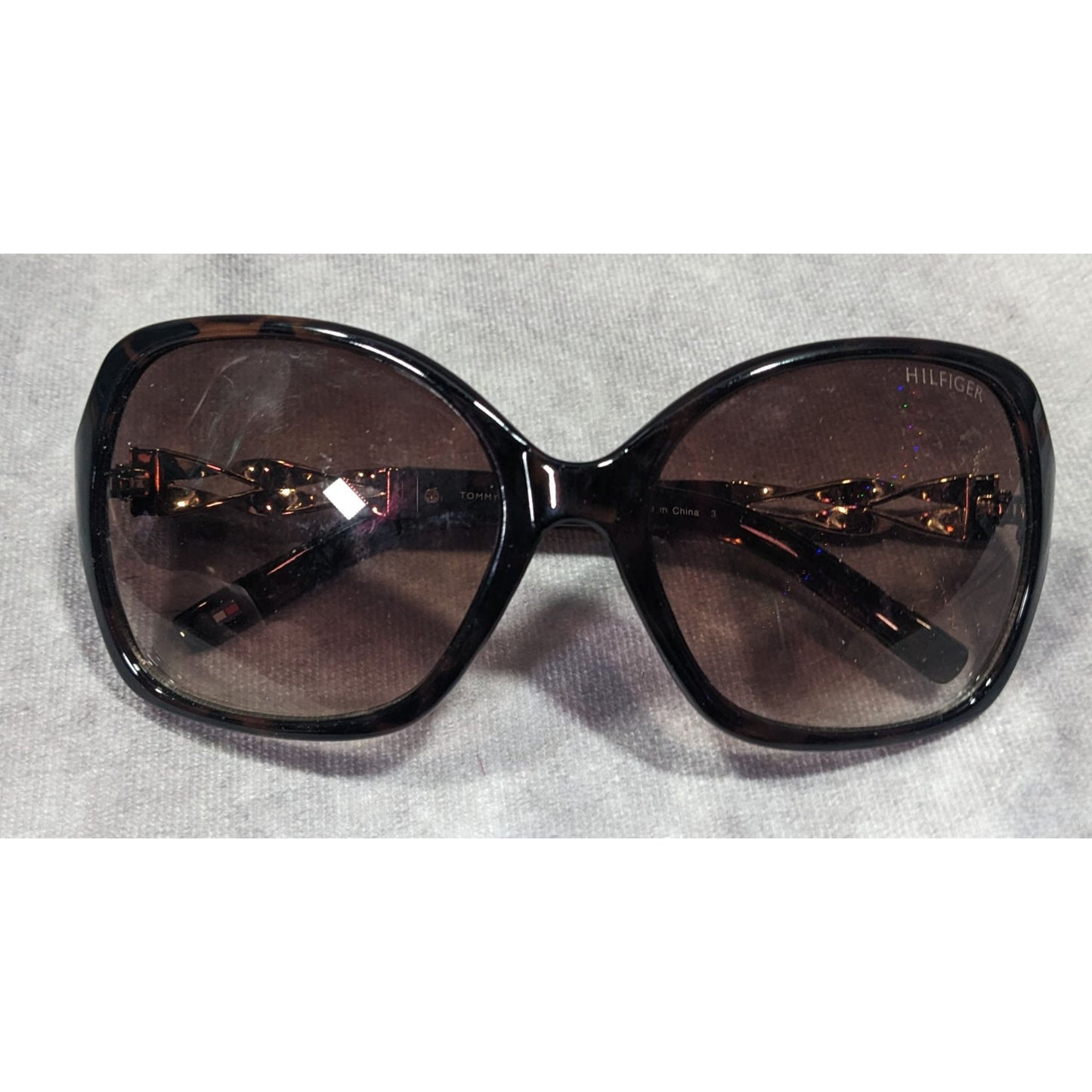 Tommy Hilfiger Preppy Joy WP Tortoise And Gold Twist Sunglesses