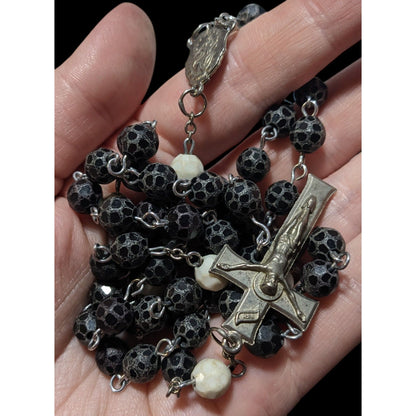 Vintage Black White And Silver Tone Textured Beaded Rosary Necklace