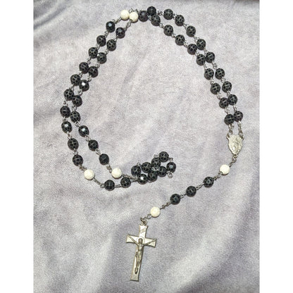 Vintage Black White And Silver Tone Textured Beaded Rosary Necklace