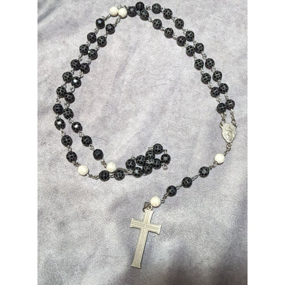 Vintage Black White And Silver Tone Textured Beaded Rosary Necklace